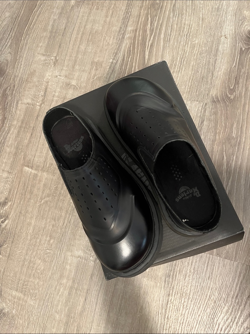 Dr. Martens VENT XXO2 work shoe women’s 6/men’s 5